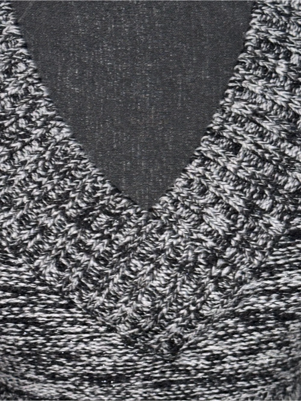 Arizona Jean Company Women's V-Neck Marled Sweater - Black, Gray size large